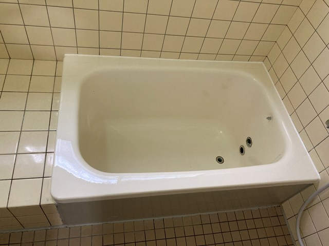 横須賀市 ホーロー浴槽再生塗装 完成
